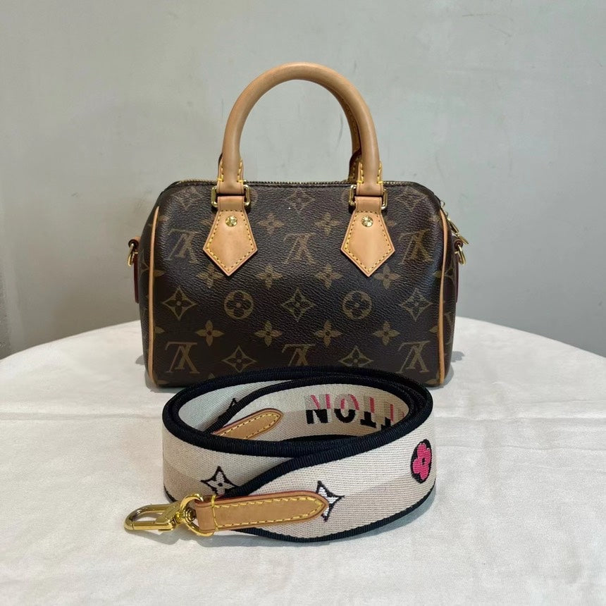 Louis Vuitton Speedy 20 Bandouliere Bag Monogram Canvas - ShopShops