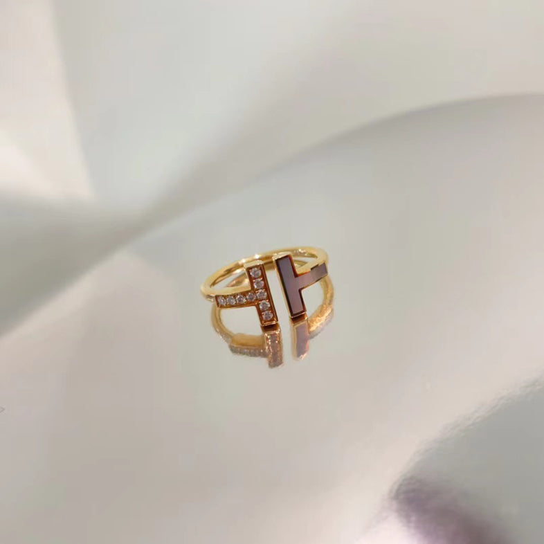 Tiffany&Co. Wire Ring in Rose Gold with Diamonds and Mother-of-pearl - ShopShops