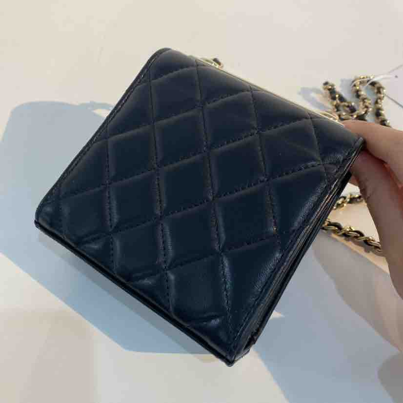 CHANEL Quilted Trendy CC Clutch, Chain Black Lambskin, Small - ShopShops