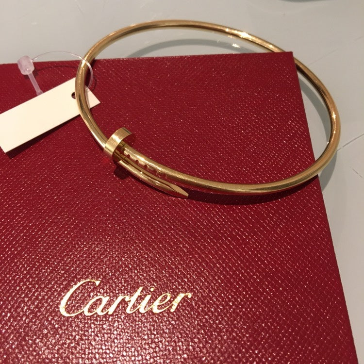 Cartier Nail Bracelet Size 18 - ShopShops