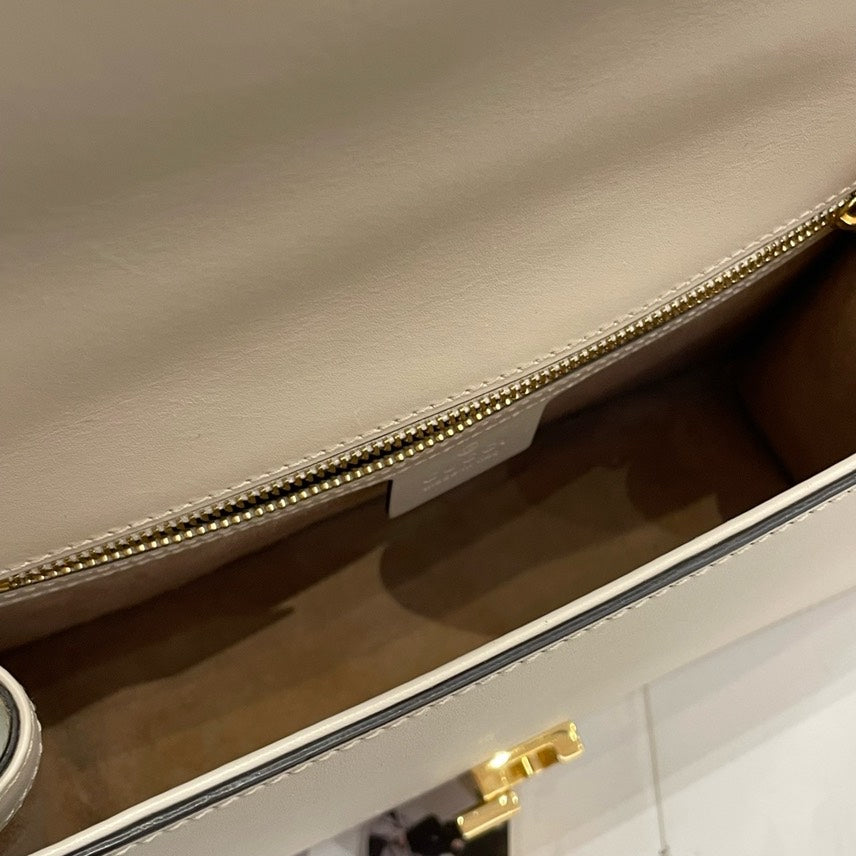 Gucci Sylvie Shoulder Bag Leather - ShopShops