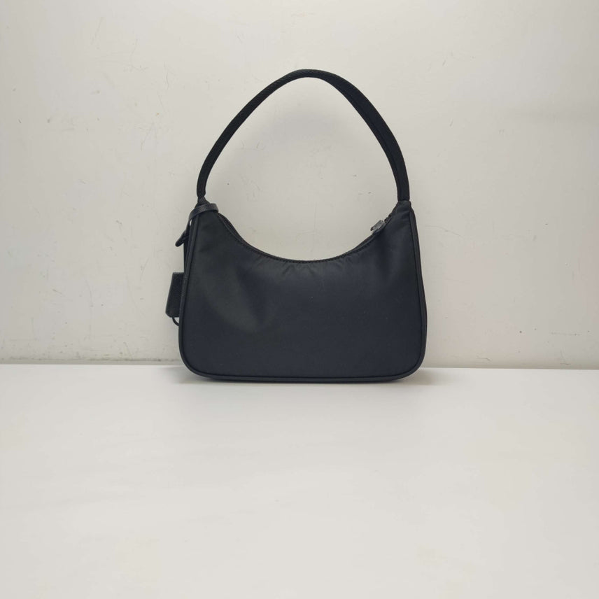 Preloved Prada Hobo Bag 3424 - ShopShops