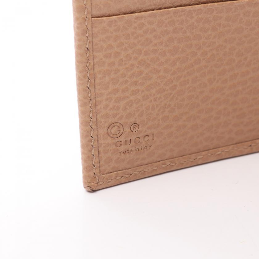Pre-Loved Gucci Interlocking G Bi-Fold Wallet W Hook Wallet Leather Beige 886177 - ShopShops