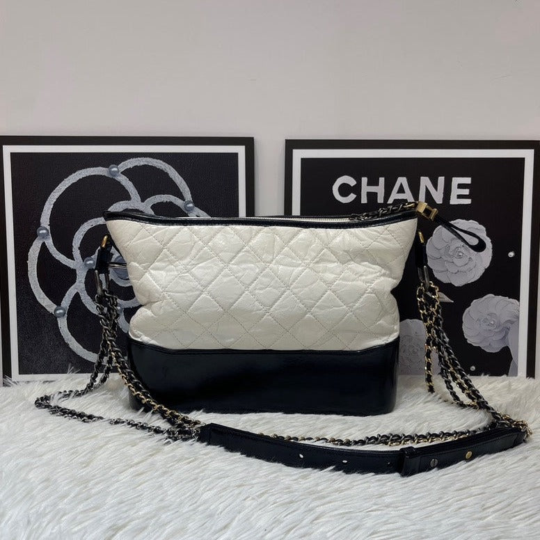Preloved Chanel Gabrielle Tote Bag 24xxxx - ShopShops