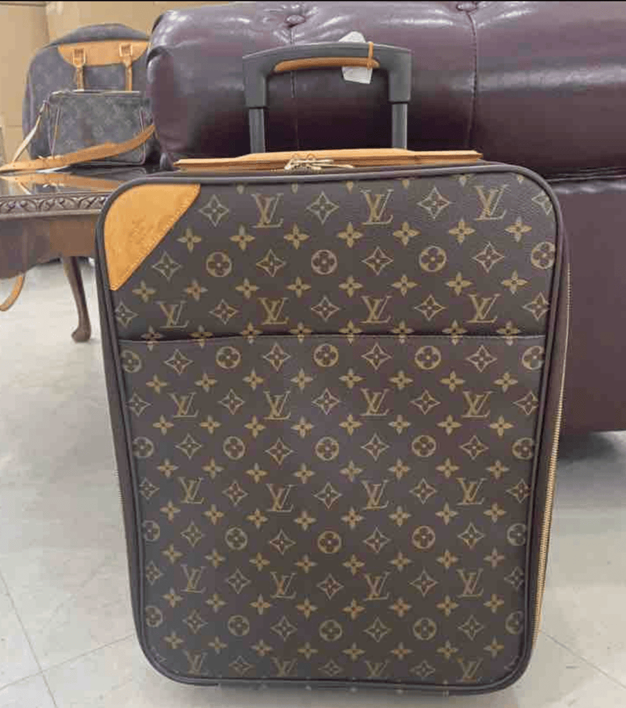 preloved LV monogram carry on luggage 0096 - ShopShops