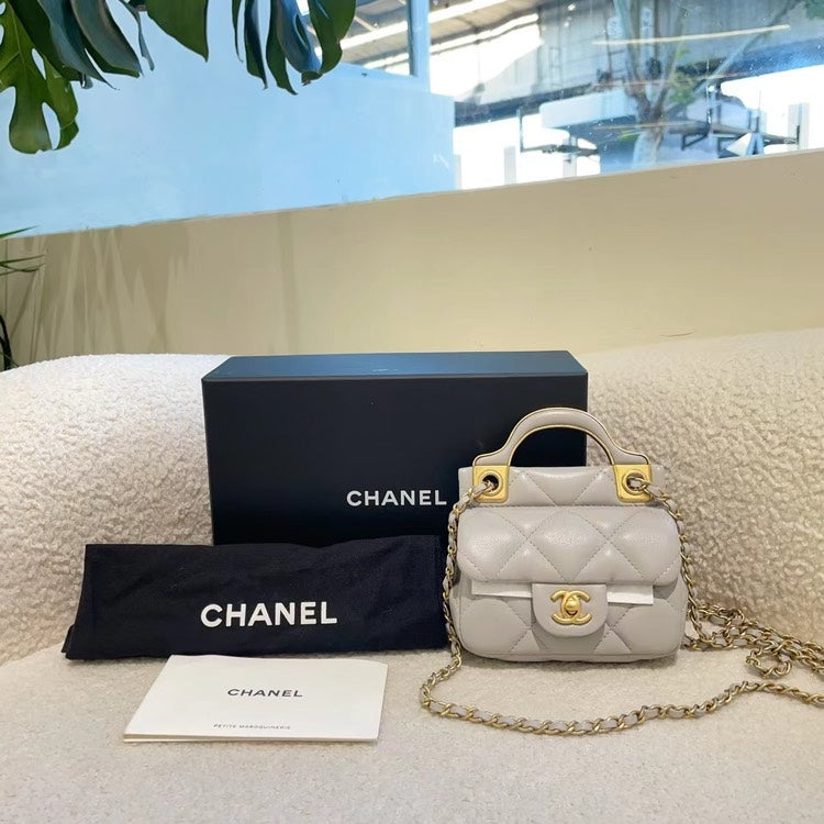 Chanel Light Gray Bag - ShopShops