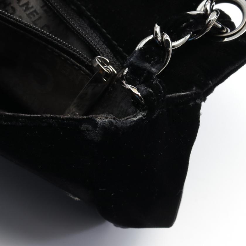 Chanel Matelasse Chain Shoulder Bag Velor Black Silver Hardware 880337 - ShopShops